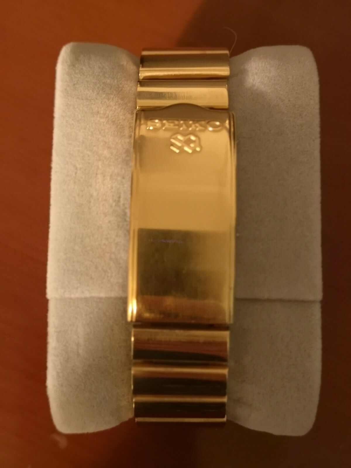 7A38-7190-Gold-GoldFace-eBay-August2020-4.jpg
