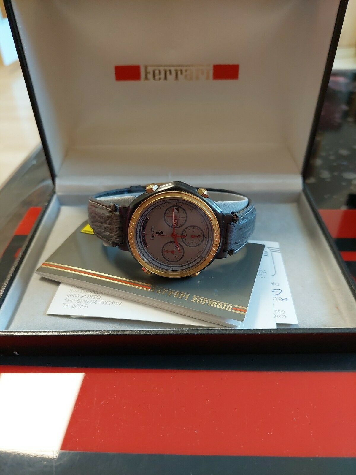 CartierFF-7A38-Black+Gold-LightGreyTricolourFace-GreySharkStrap-eBay(Germany)-Sept2021-1.jpg