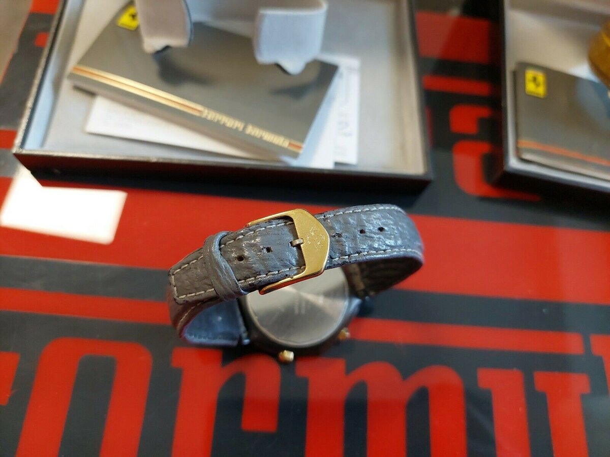 rsz_cartierff-7a38-black-gold-lightgreytricolourface-greysharkstrap-ebaygermany-sept2021-5.jpg
