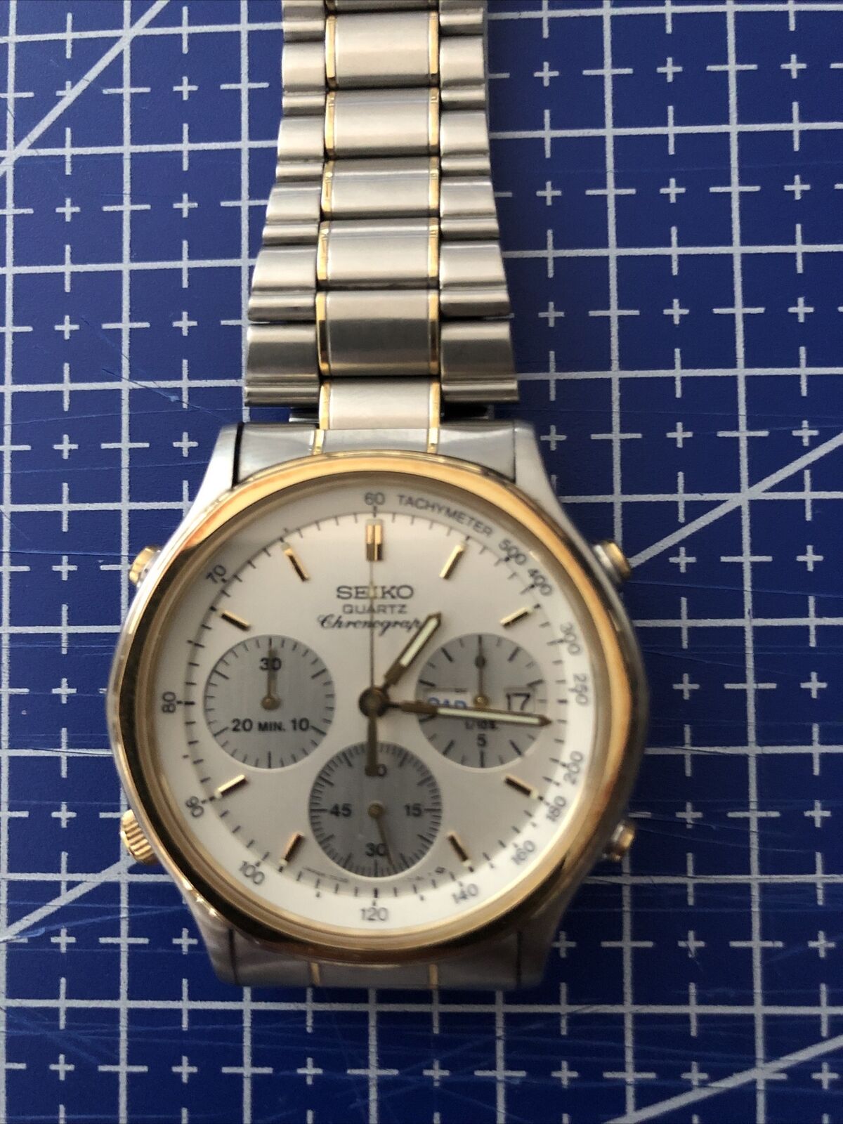 7A38-724A-Stainless+Gold-SilveryWhiteFace-eBay-Sept2021-(August2021-re-listed)-RevisedPhotos-1.jpg