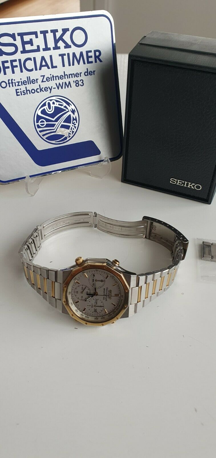 7A38-7020-Stainless+Gold-GreyFace-eBay(Germany)-Sept2021-(SeikoOfficialTimer)-9.jpg