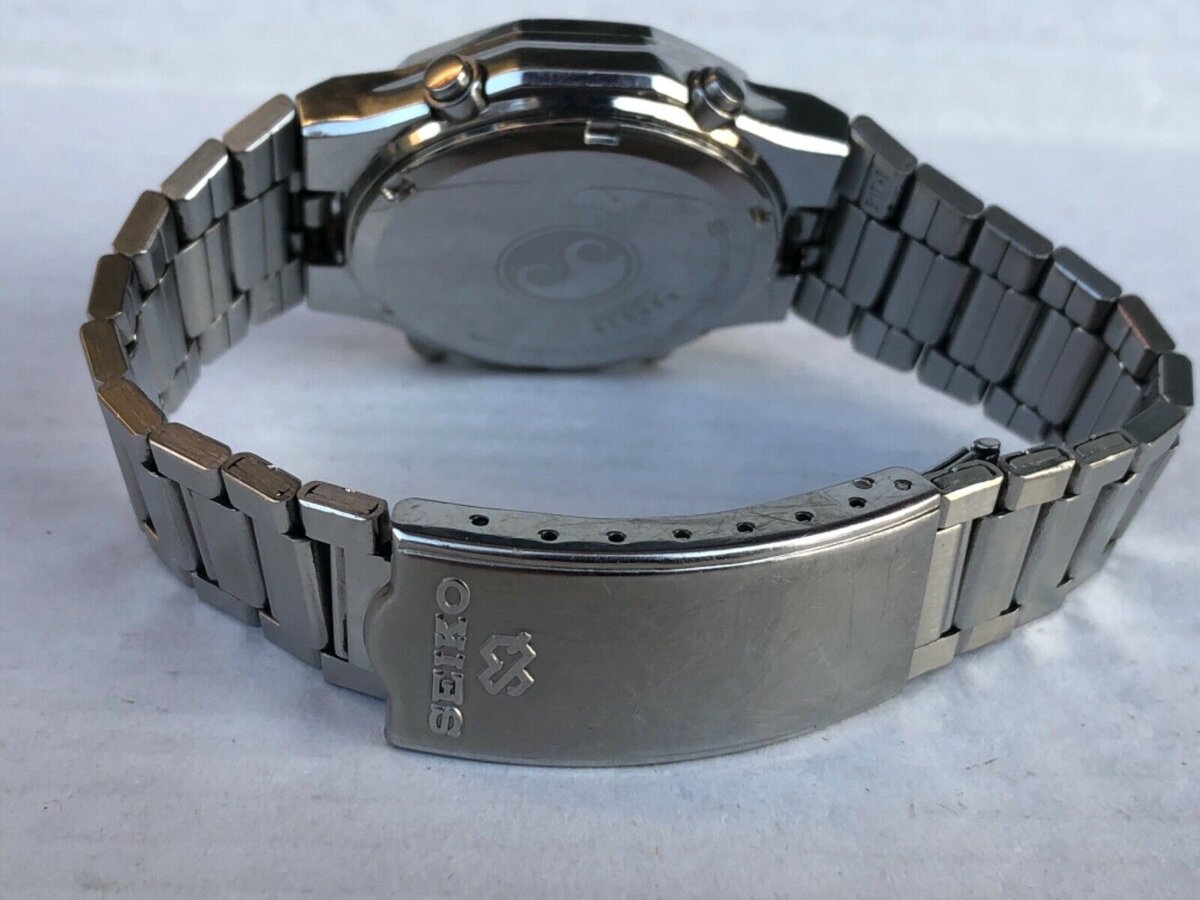 rsz_7a38-7020-stainless-grey-ebay-march2021-re-seller-5.jpg