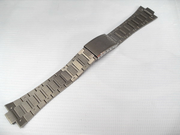 Seiko10mmStainlessStrap-Z1020S-eBay-April2011-1.jpg
