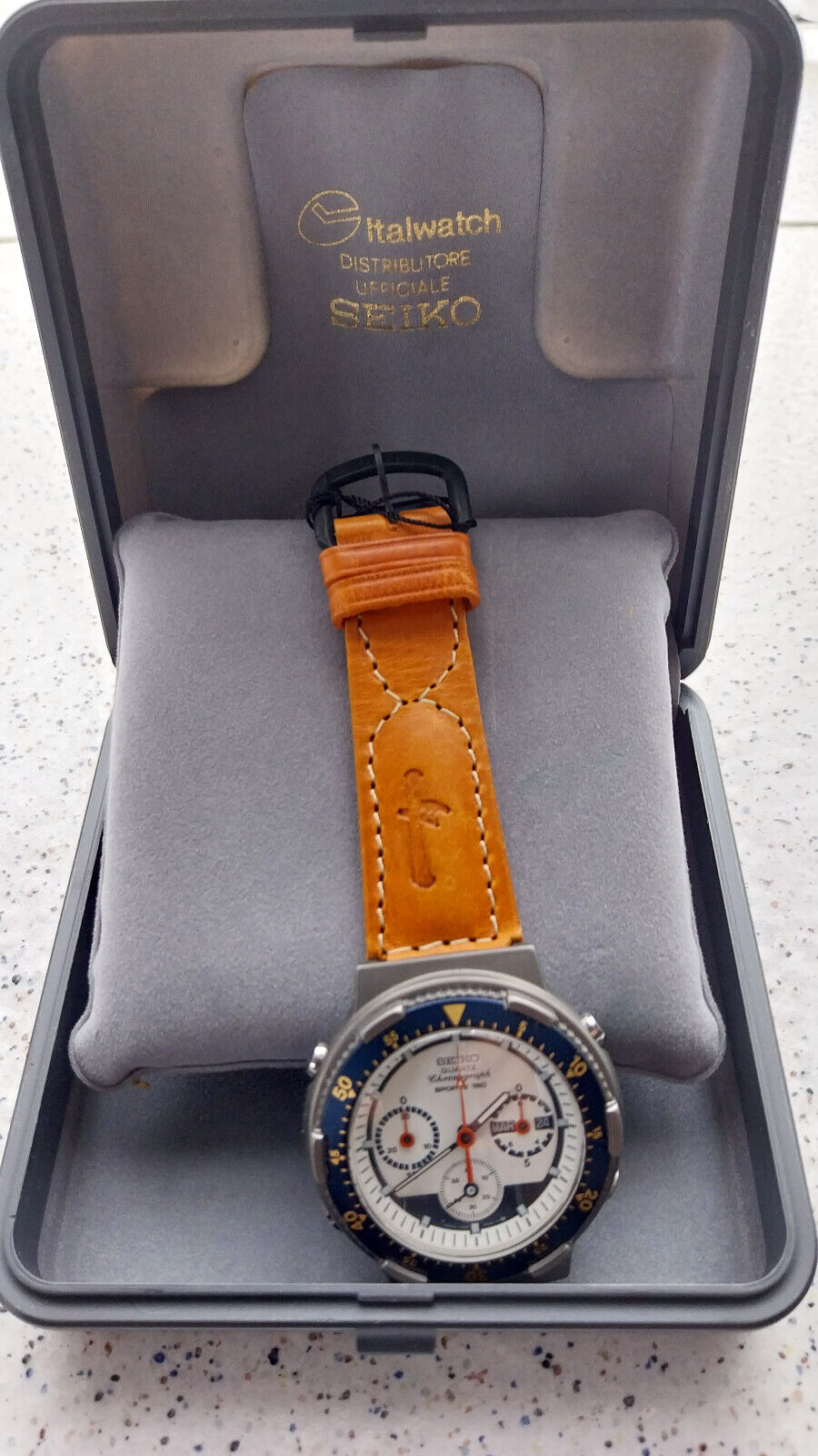 7A38-6060-(Divers)-TitaniumCoated-WhiteFace-TanLeatherStrap-eBay-Oct2023-5.jpg