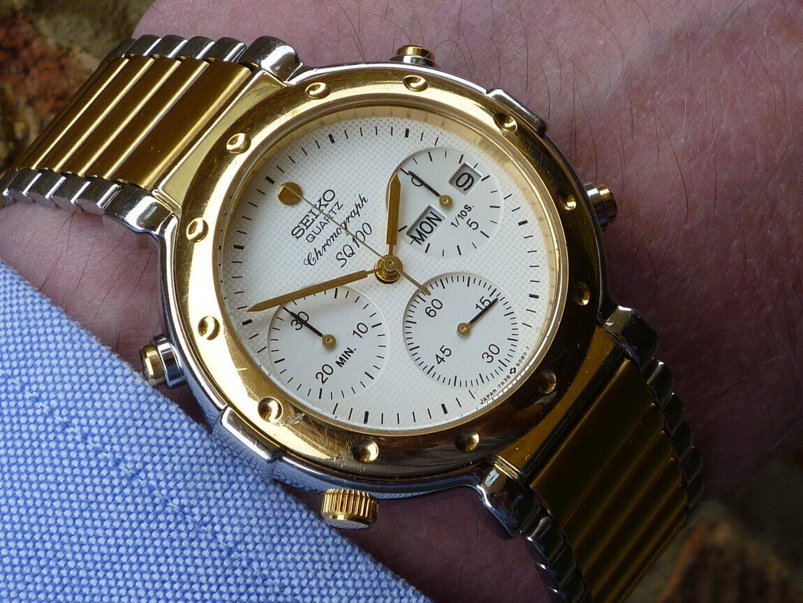 rsz_7a38-6090-stainless-gold-whiteface-wristshot-p1090945.jpg