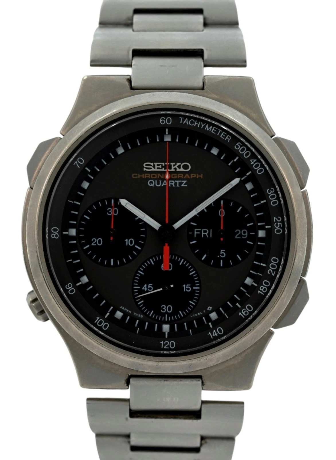 7A38-7030-Titanium-DarkGreyFace-WrongBracelet-eBay-Sept2025-(Re-seller)-1.jpg